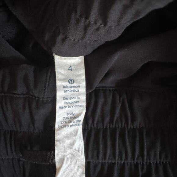 Lululemon Surf Short II Palm Lace Tofino Teal Grapefruit / Black Size 4 - Picture 4 of 4